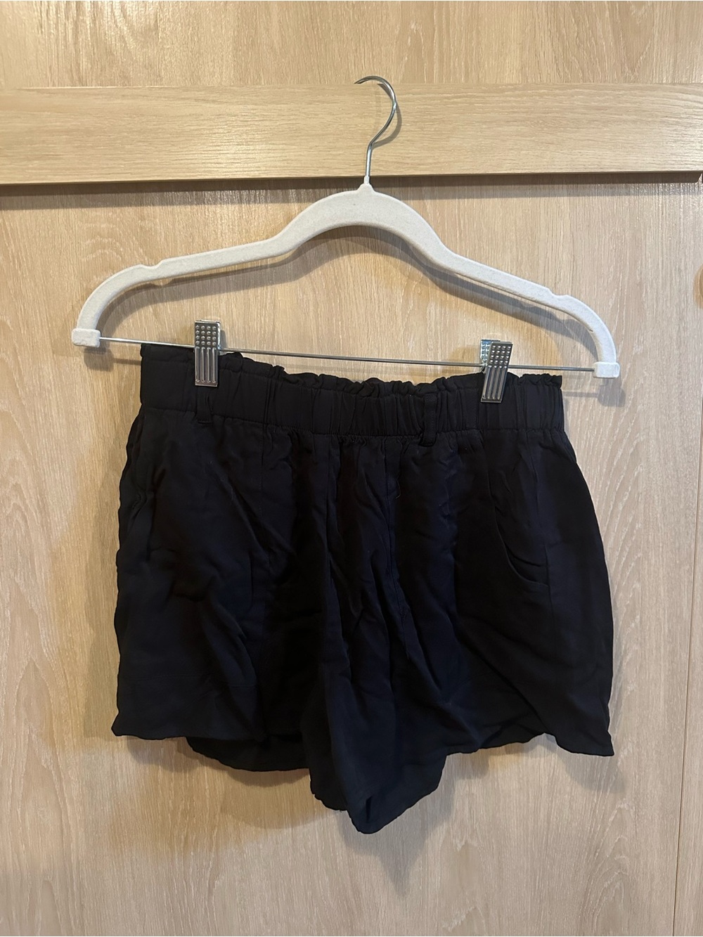 Shinestar Black High-Waist Elastic Shorts